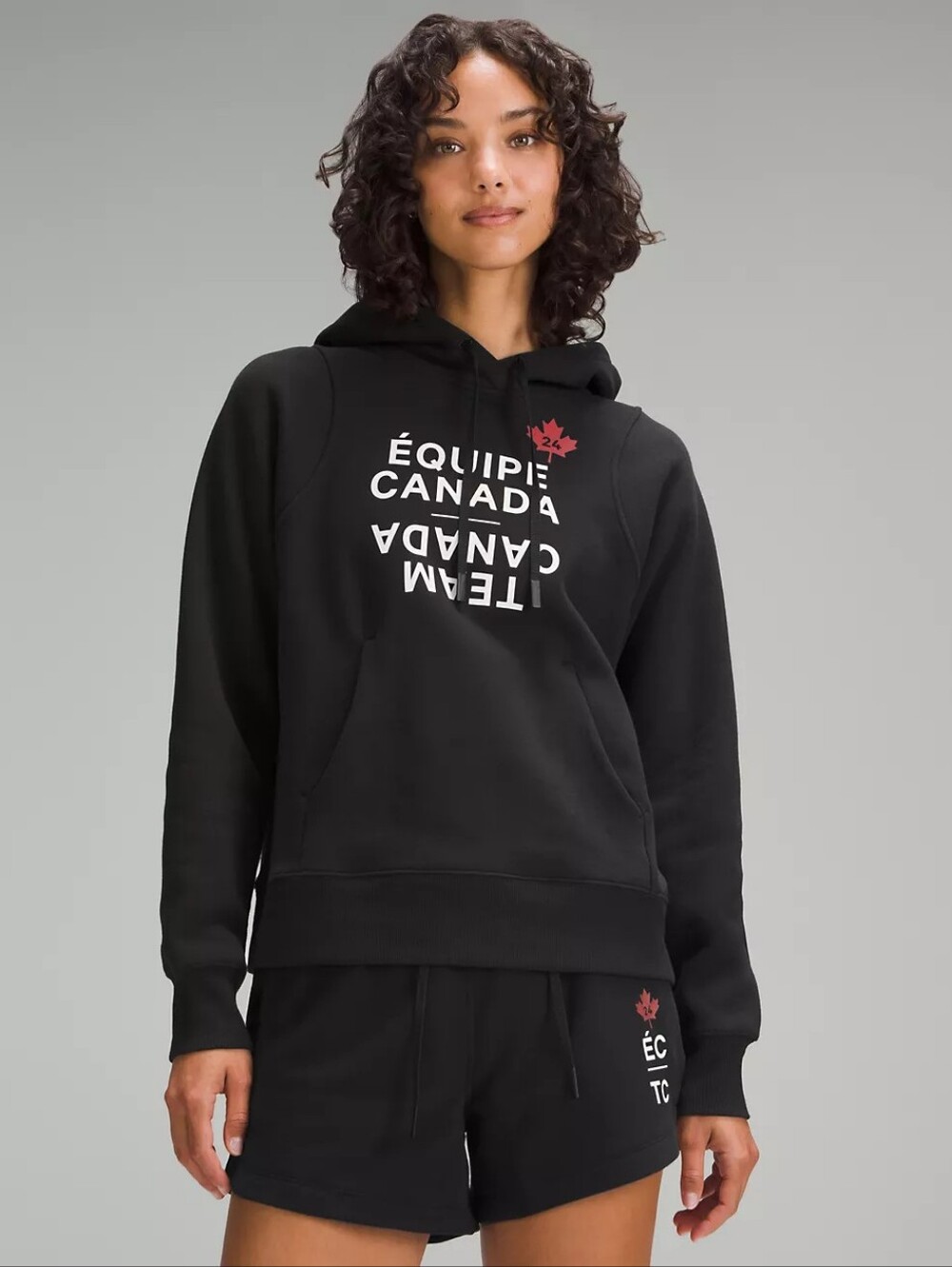 Lululemon Team Canada Set